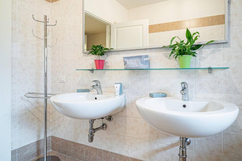 Broletto Park Apartment - Affitti Brevi Italia Lecco Exterior photo