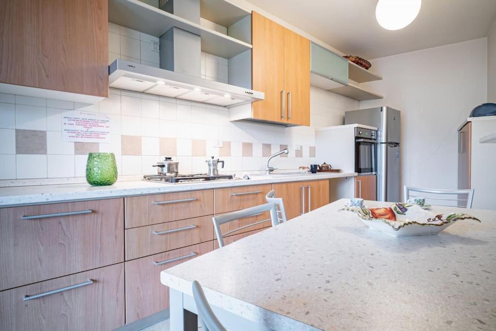 Broletto Park Apartment - Affitti Brevi Italia Lecco Exterior photo